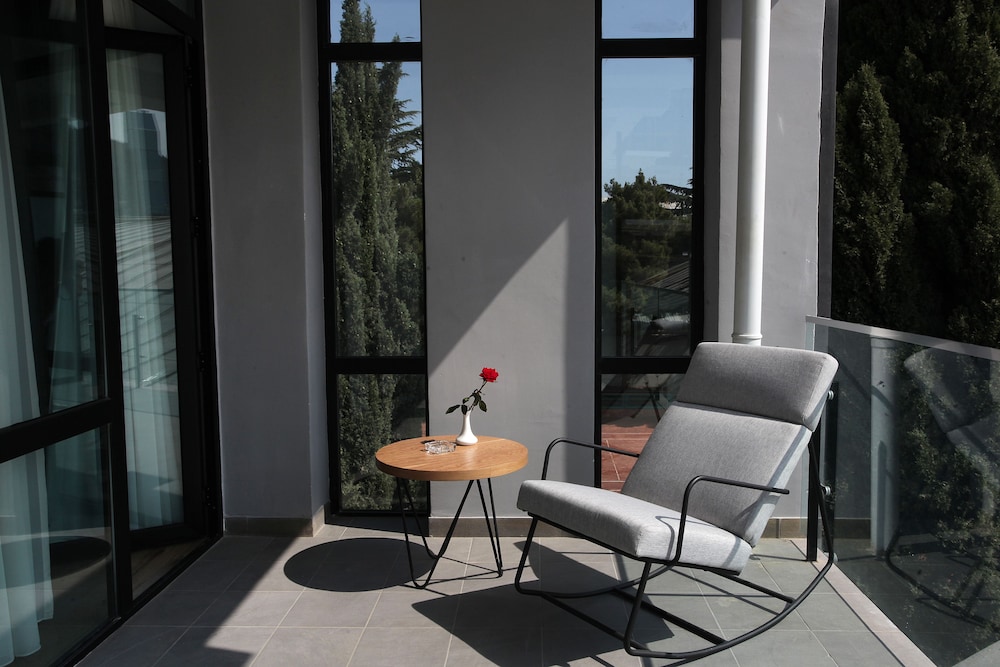 L.M Club Hotel 22