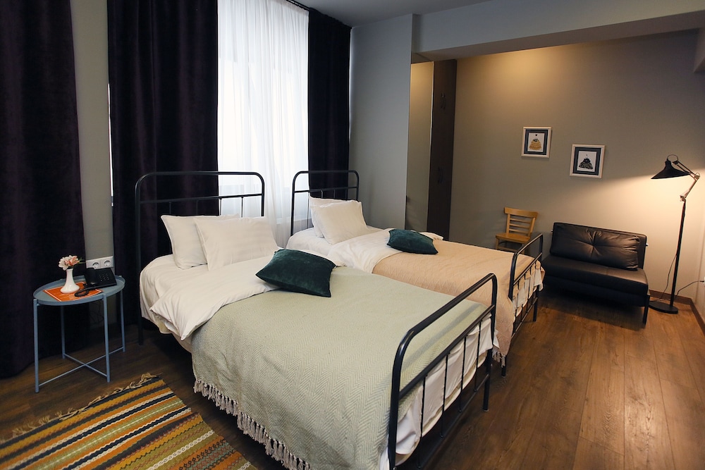 L.M Club Hotel 17