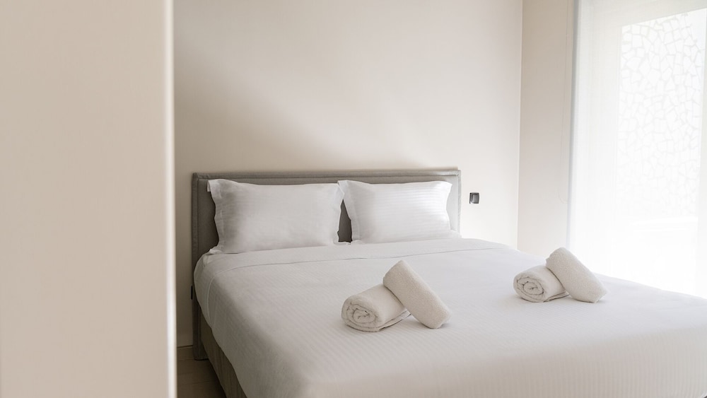 Athens Mosaico Suites & Apartments 6