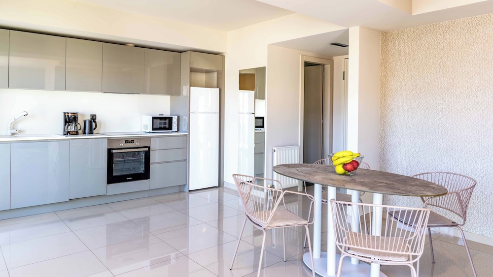 Athens Mosaico Suites & Apartments 16