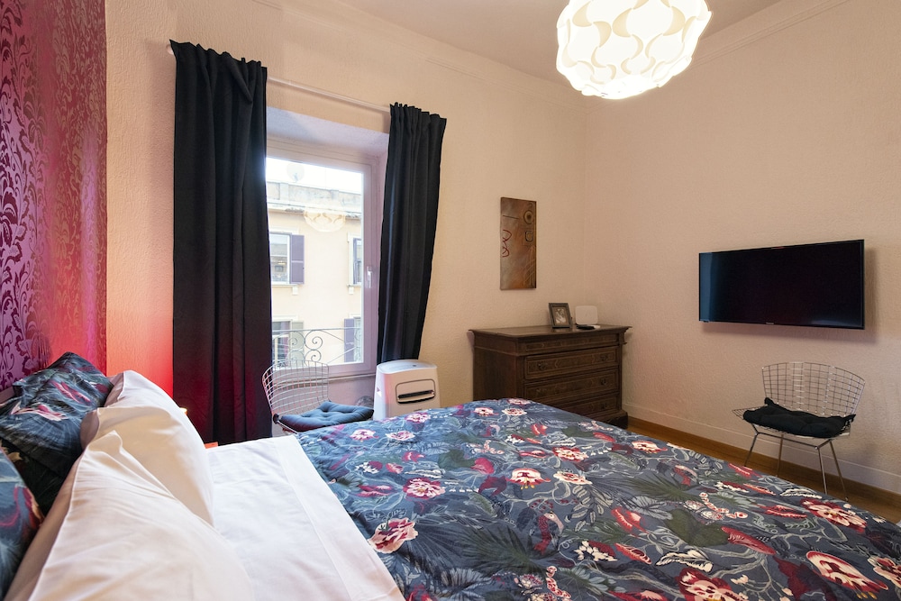 Rome La Sapienza Apartment 10