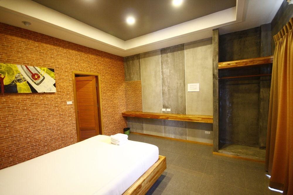 Suanmaithara Resort 9