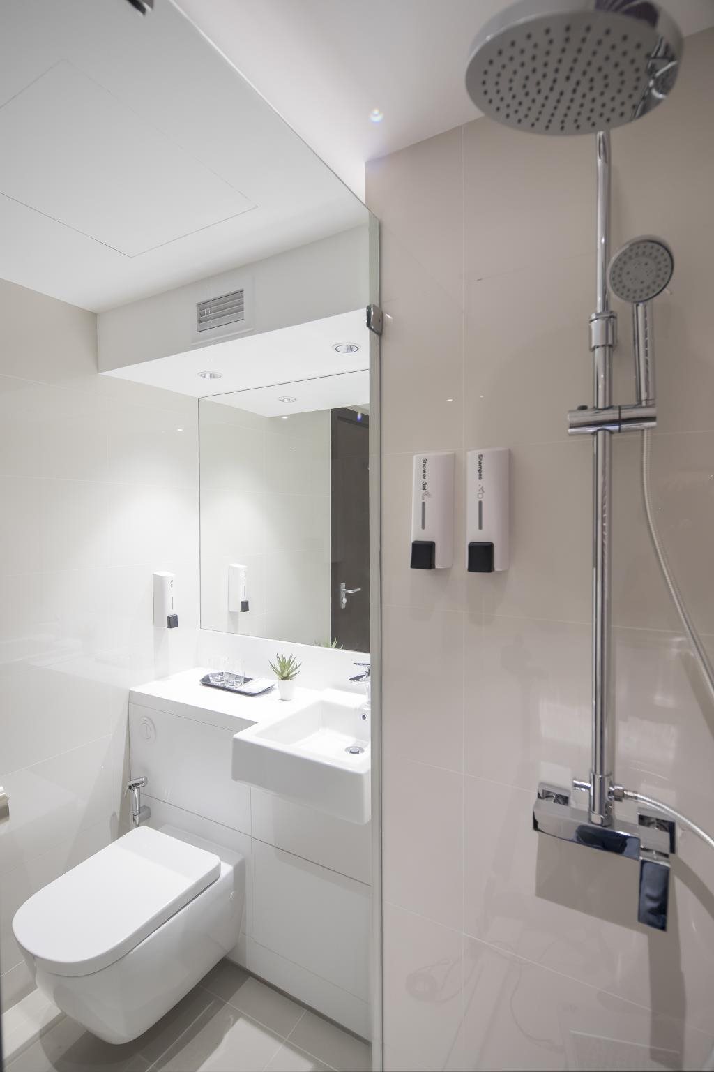 Travelodge Sukhumvit 11 23