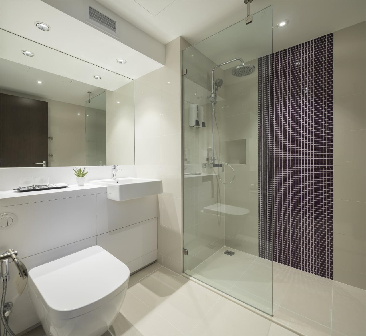 Travelodge Sukhumvit 11 3