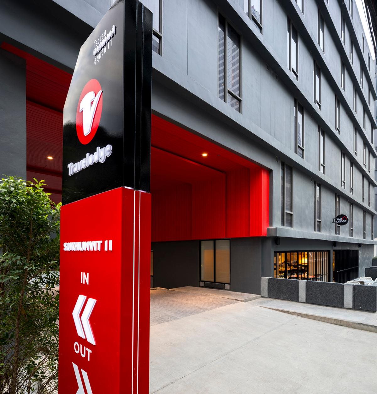 Travelodge Sukhumvit 11 9