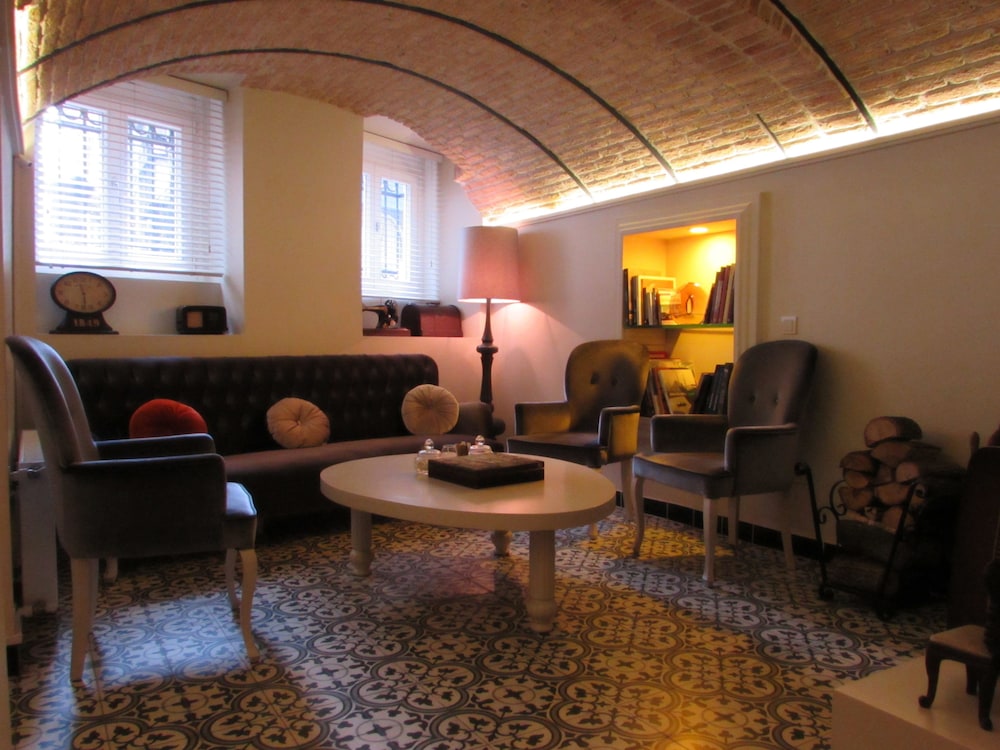 Louis Appartements Galata 5