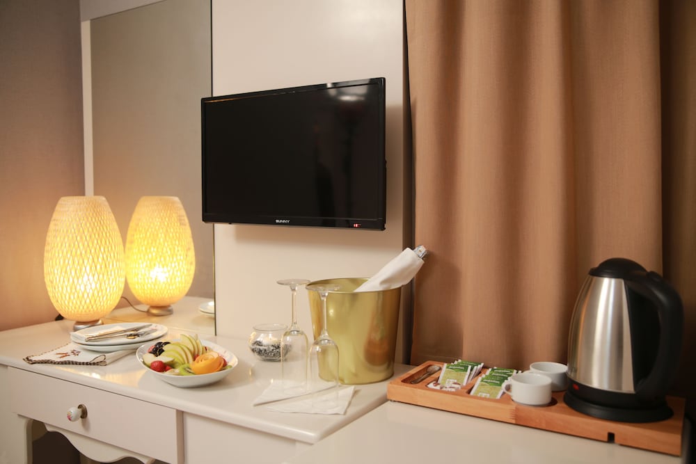 Pelican House Hotel 20