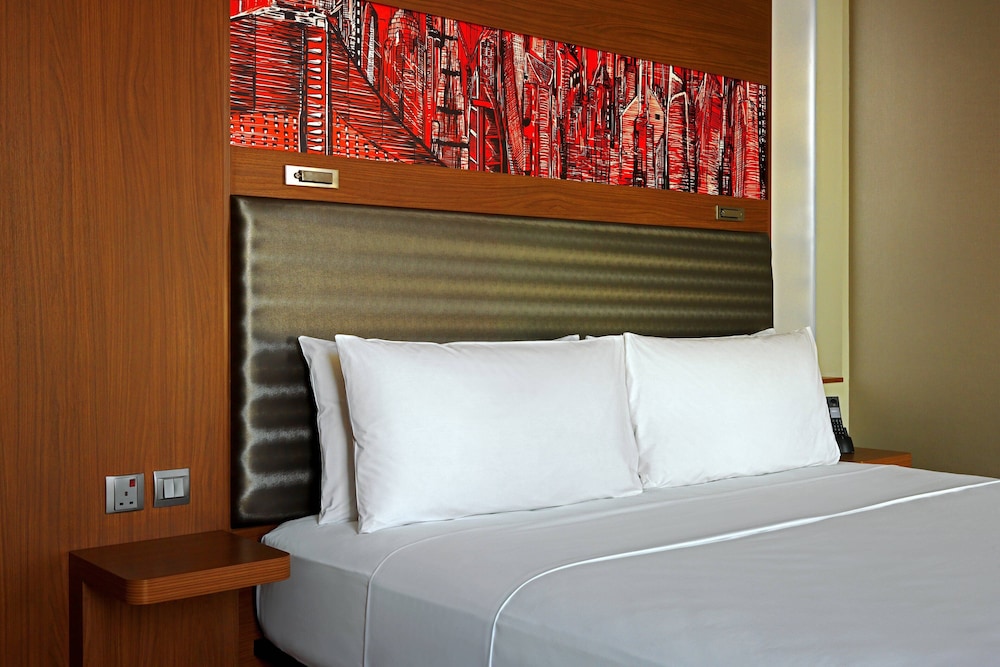 Aloft by Marriott Me'aisam, Dubai 8
