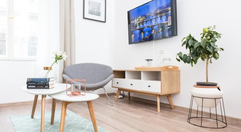 Chill Apartments 11