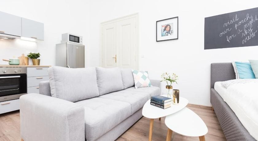 Chill Apartments 14