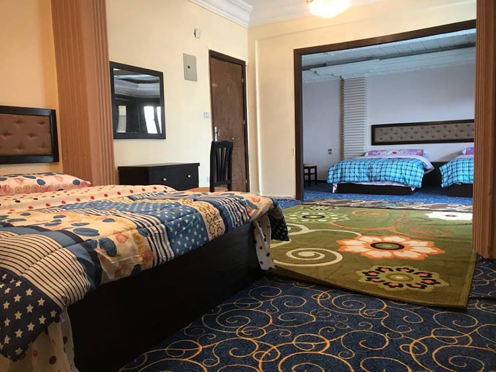 3 Pyramids View Inn 20