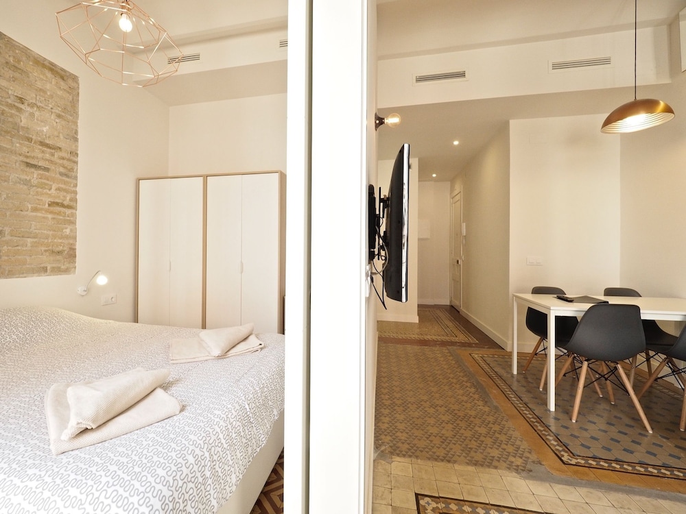 Olala Design Apartments 6