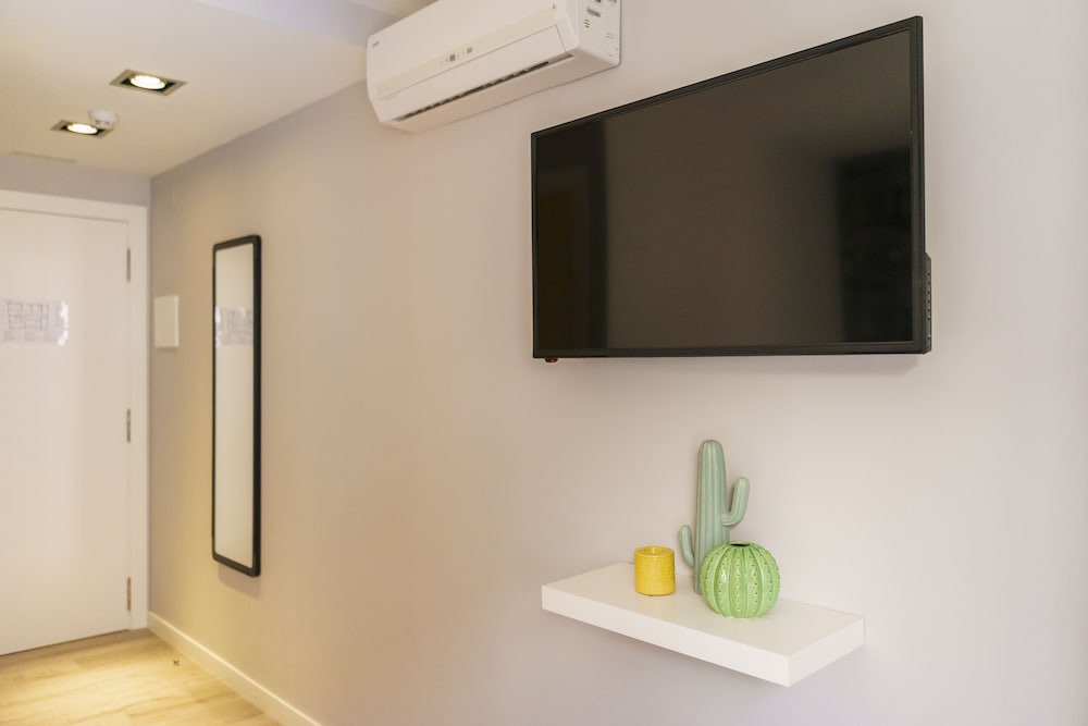 Wander by Pillow Hostal 22
