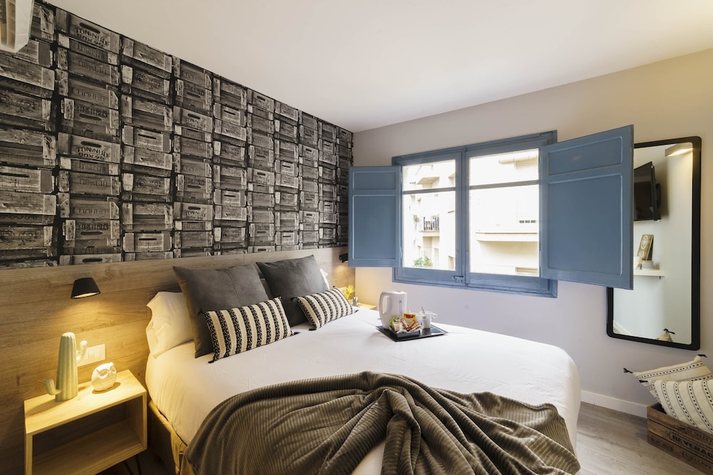 Wander by Pillow Hostal 10