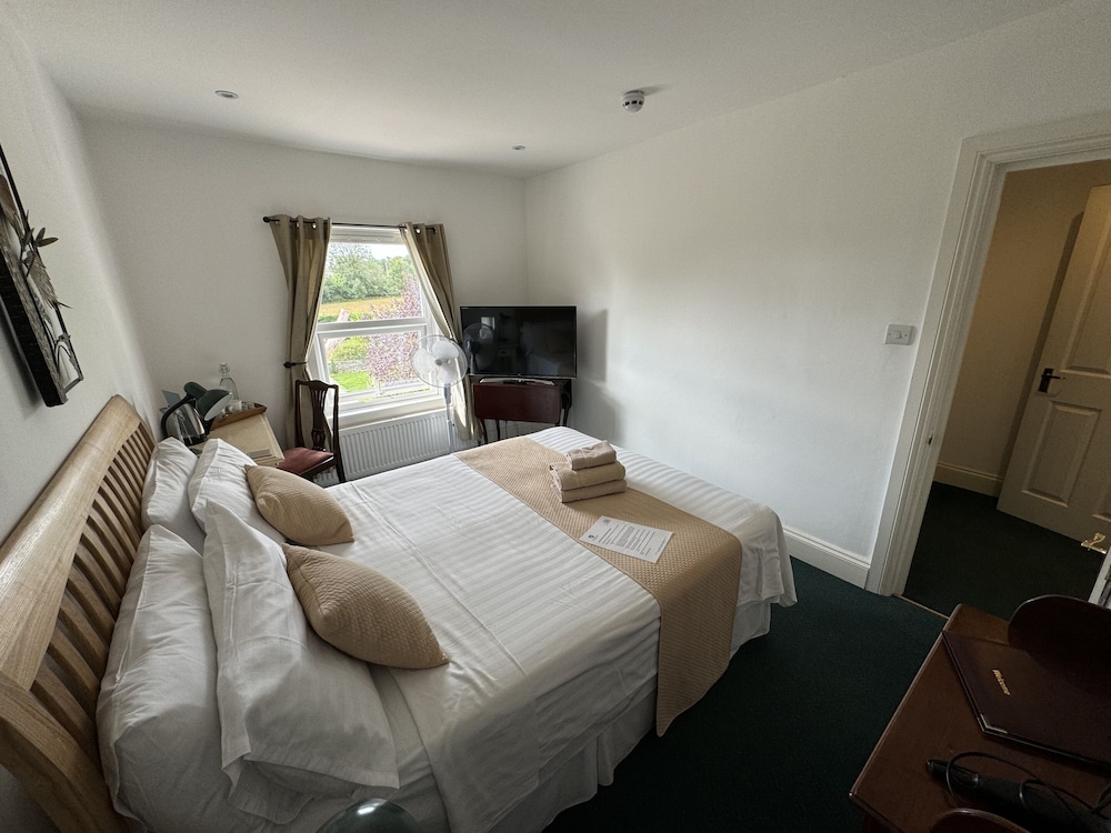 Hookwood Lodge 14