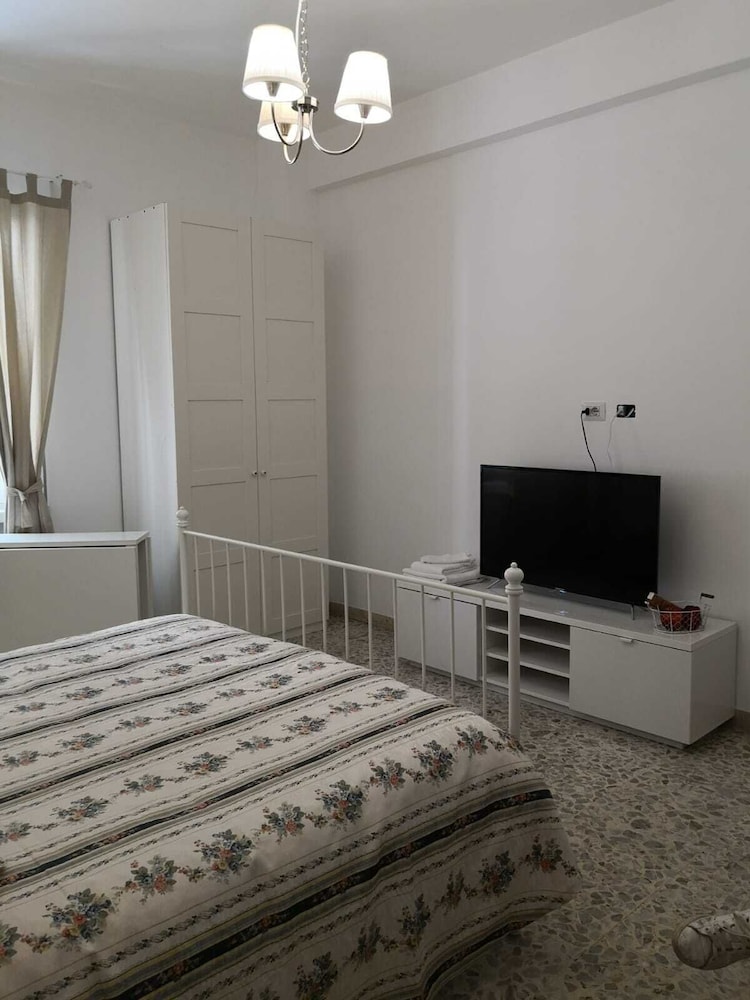 Sergio's Guest House 16
