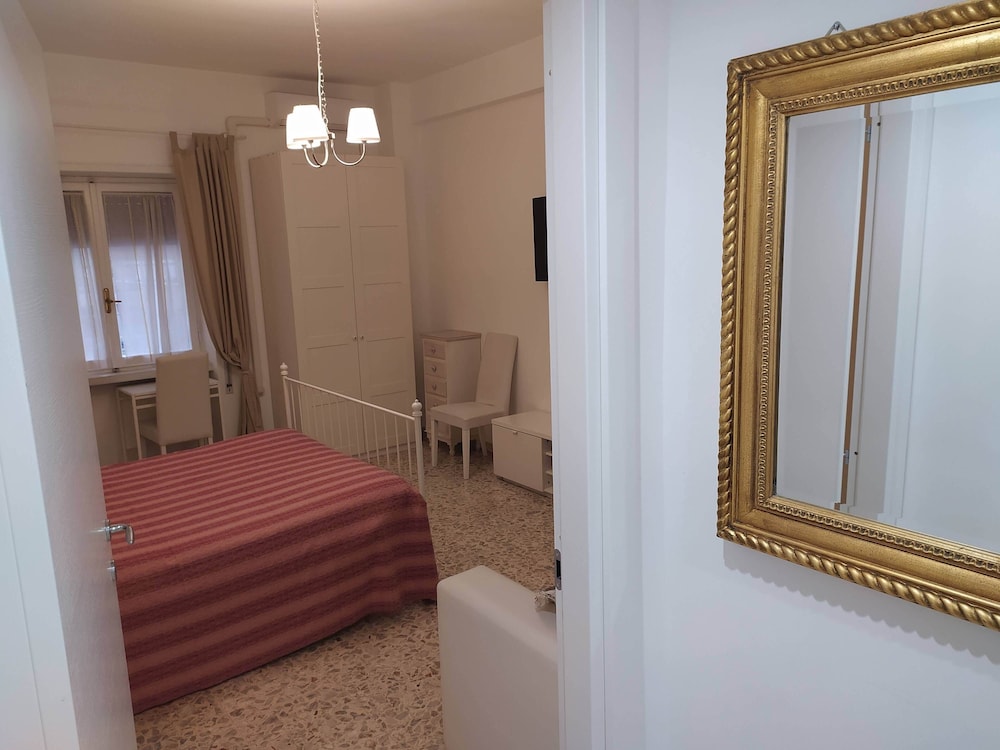 Sergio's Guest House 1