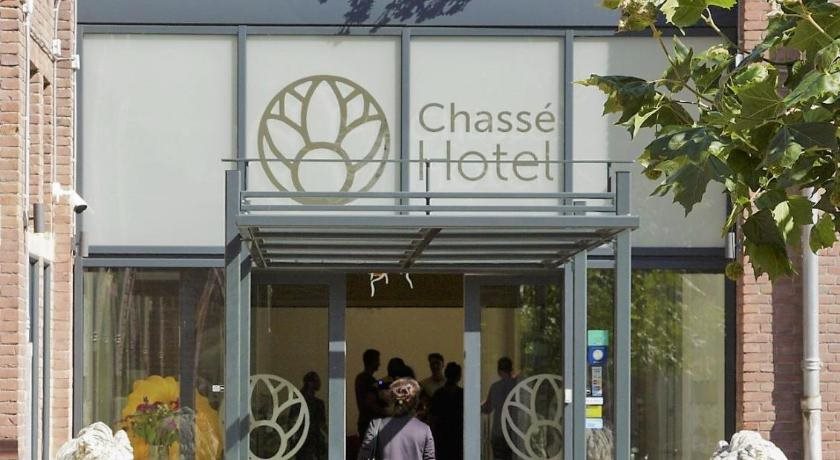 Chasse Hotel 1