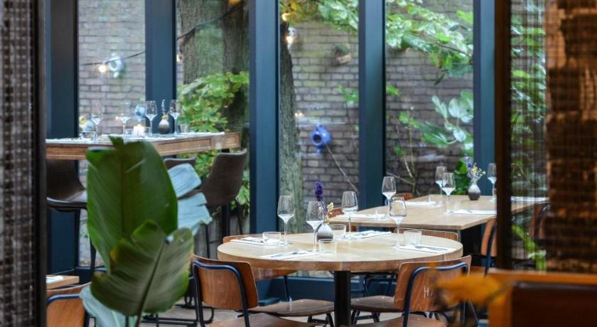 Chasse Hotel 7