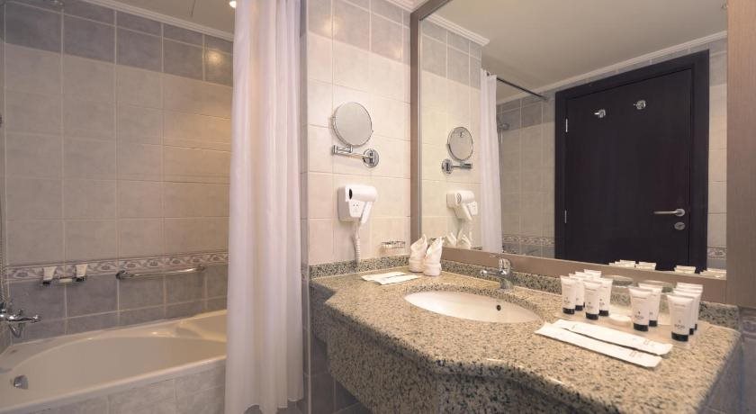 Saja By Warwick Madinah Hotel 10