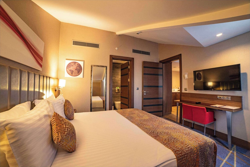 Ramada by Wyndham Istanbul Alibeykoy 19