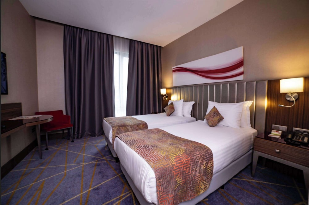Ramada by Wyndham Istanbul Alibeykoy 10