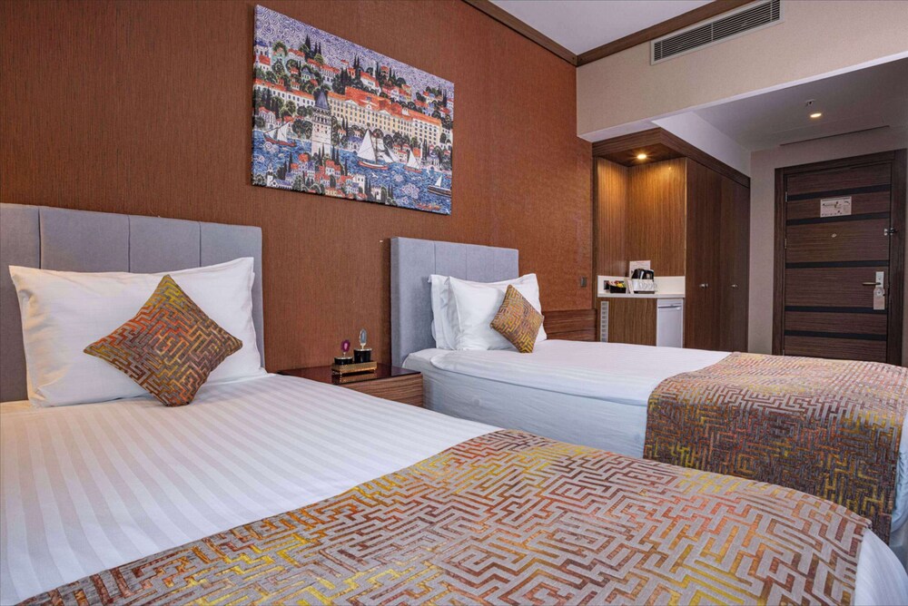 Ramada by Wyndham Istanbul Alibeykoy 16