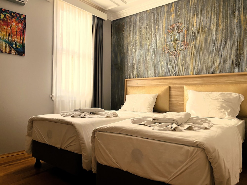 Jasmine Apartment 3