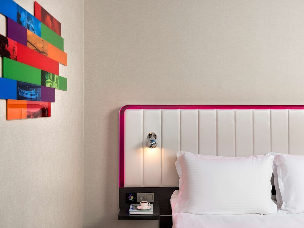 Park Inn by Radisson Istanbul Atasehir 12