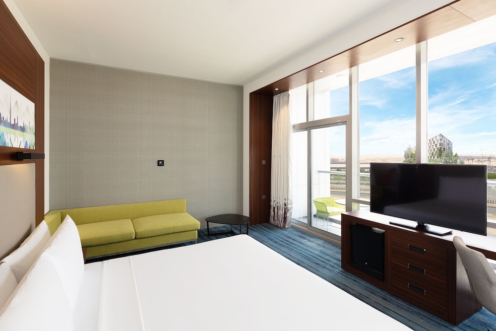 Aloft Dubai South 13