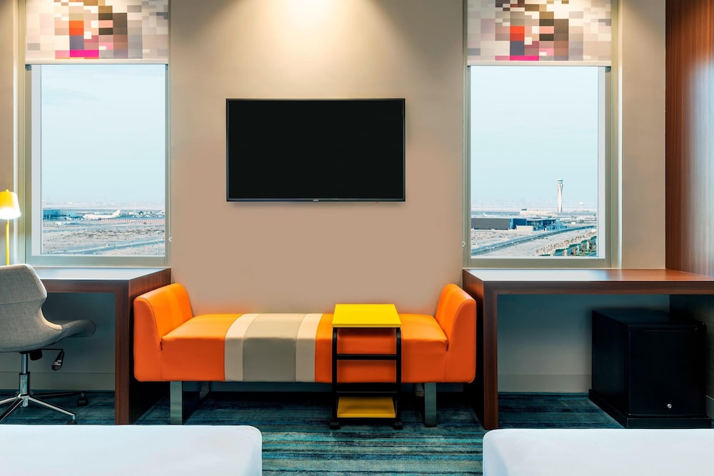 Aloft Dubai South 3