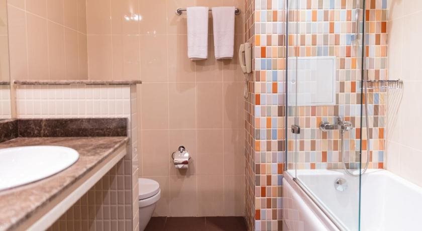 Avenue Hotel Baku 8
