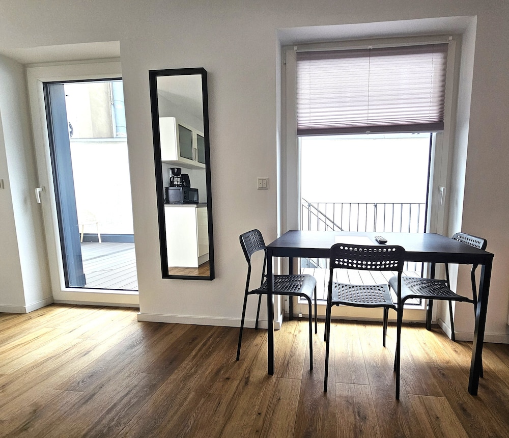 Tolstov-Hotels Old Town Burgplatz Apartment 17