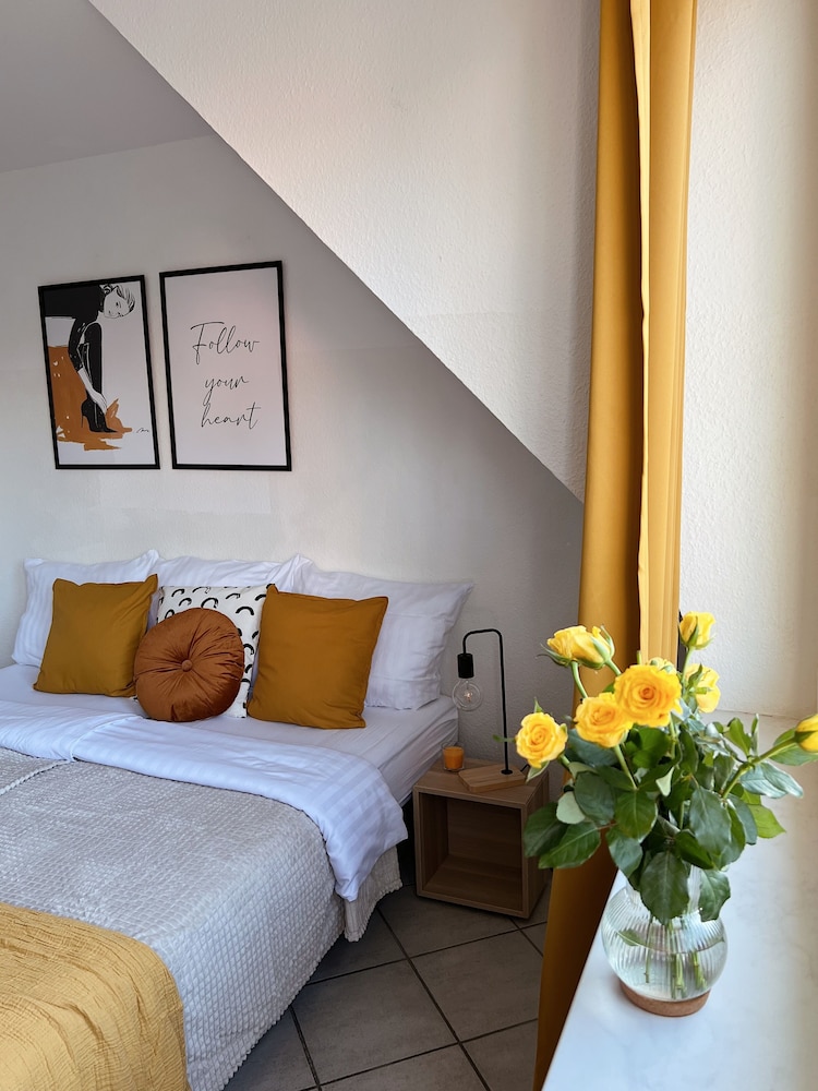 Tolstov-Hotels Old Town Burgplatz Apartment 11