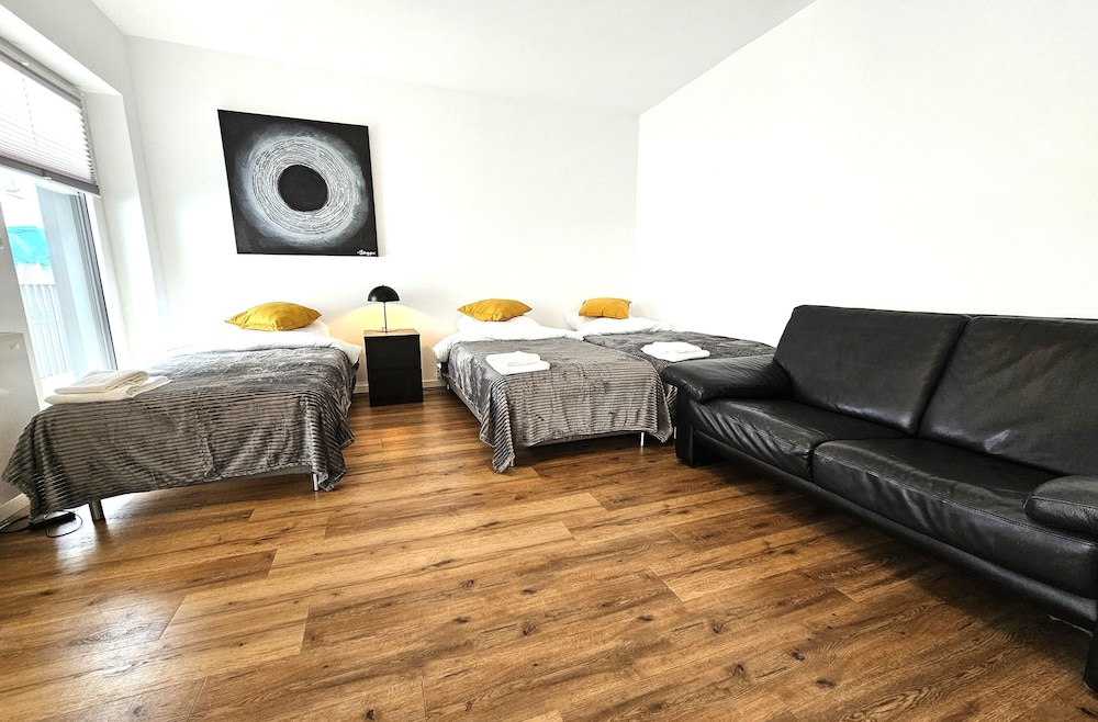 Tolstov-Hotels Old Town Burgplatz Apartment 23