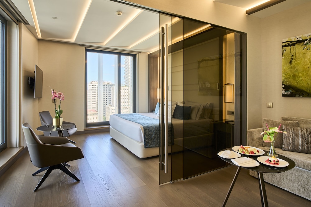 VP Plaza España Design 16