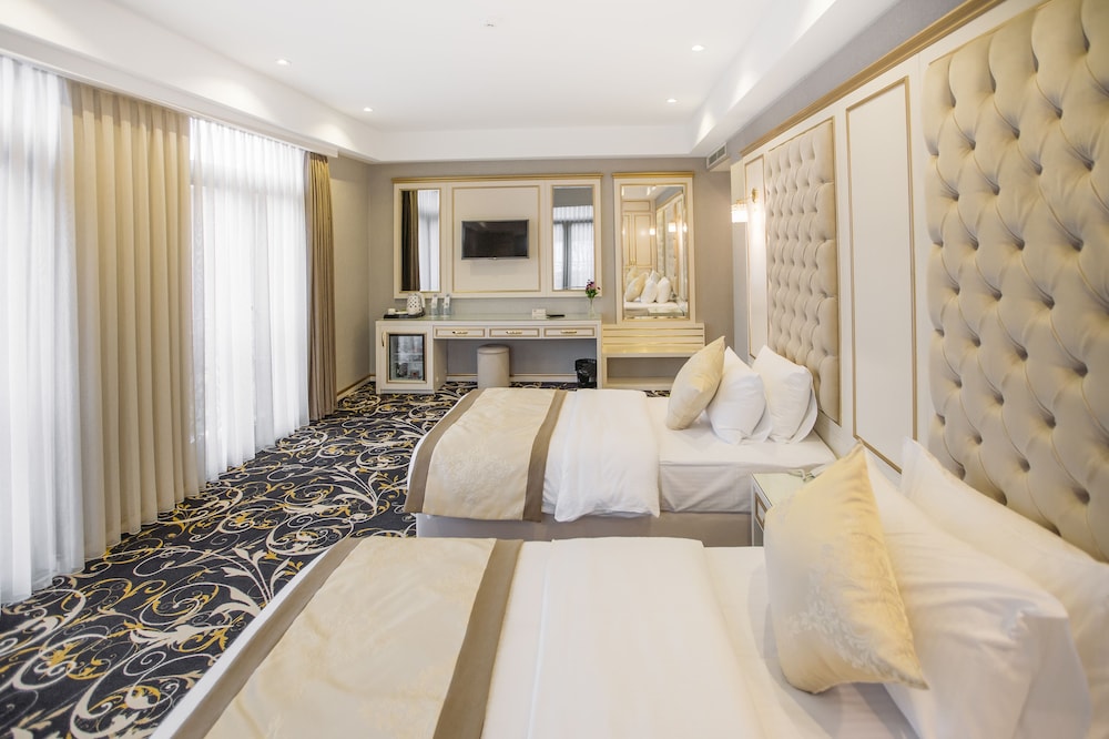 Gold Tbilisi Hotel 11