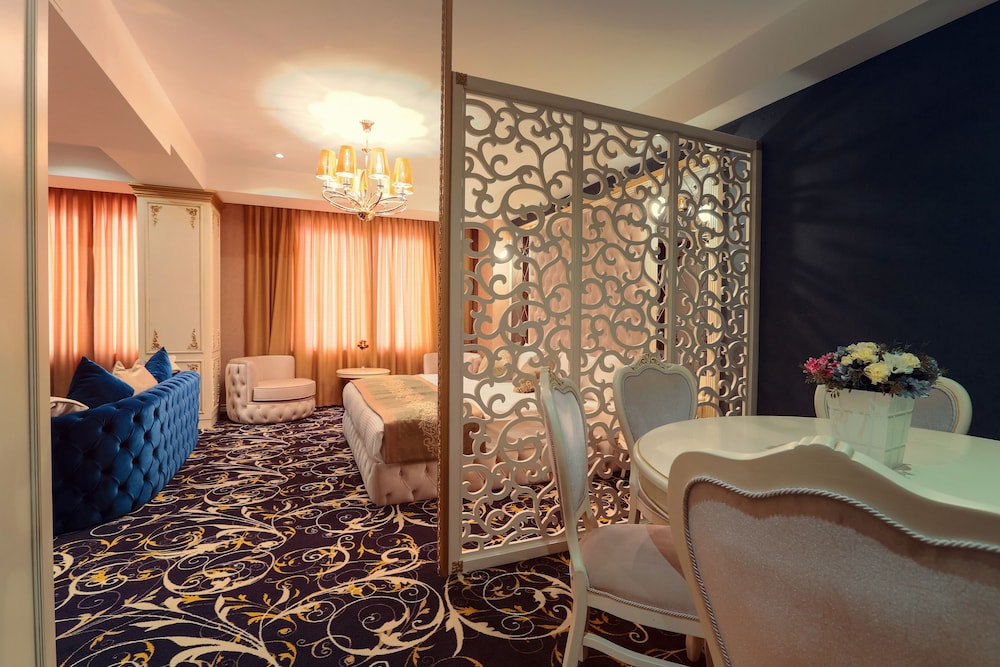 Gold Tbilisi Hotel 7