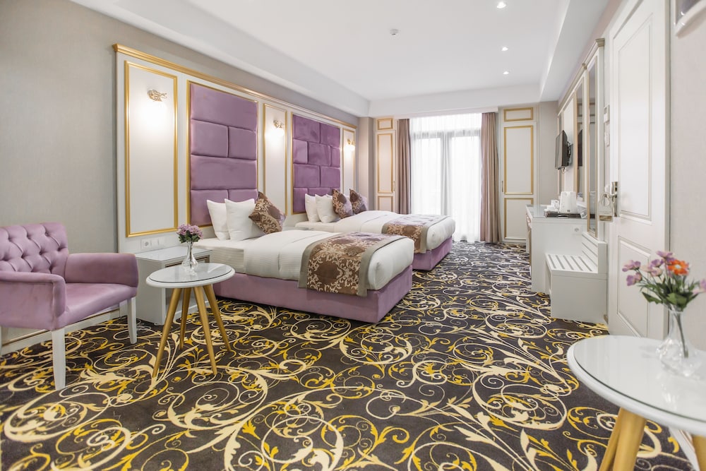 Gold Tbilisi Hotel 13