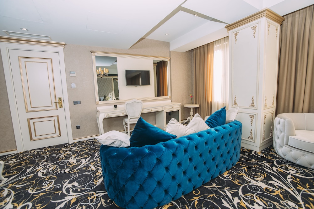 Gold Tbilisi Hotel 23