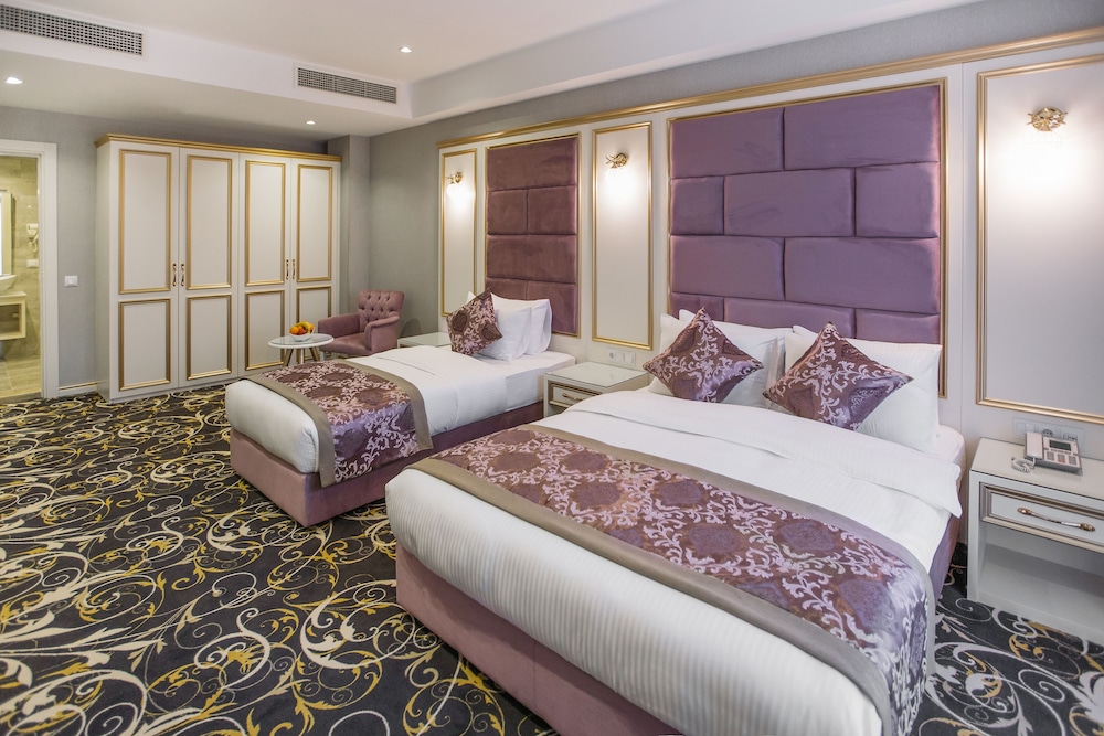 Gold Tbilisi Hotel 17