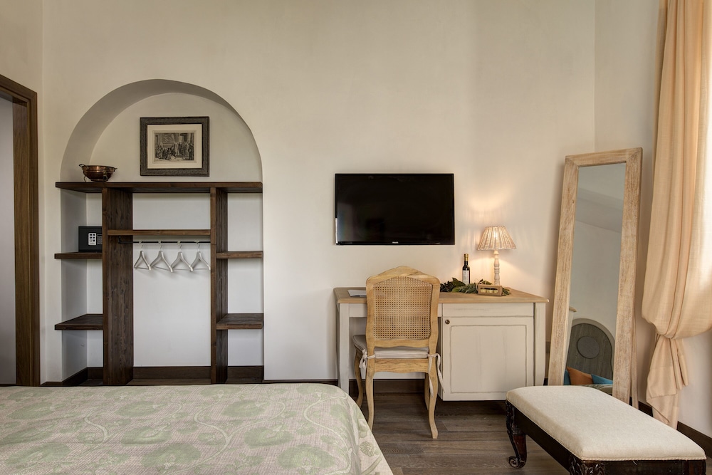 Borgo Pallavicini Mori 11
