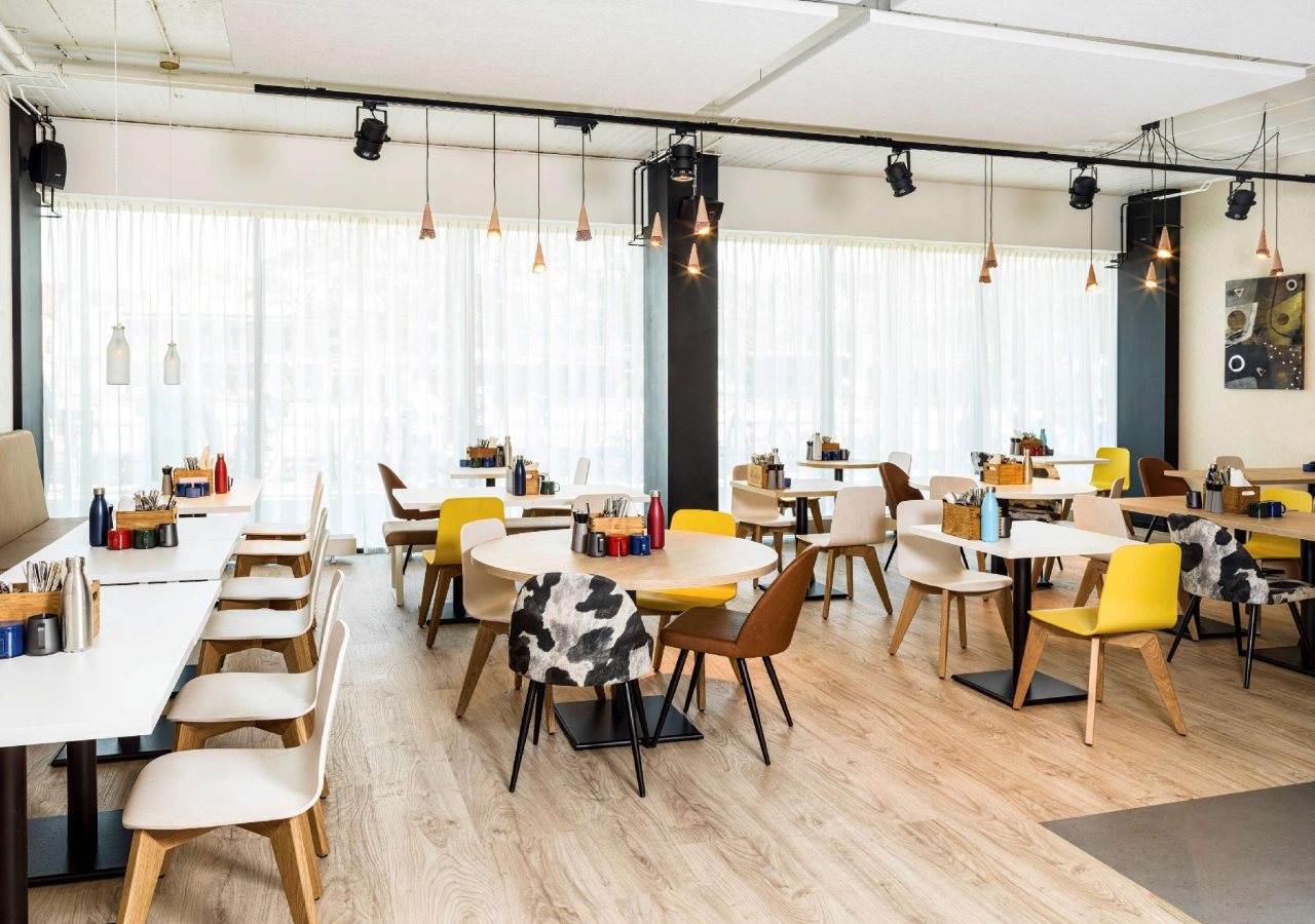 Holiday Inn - the niu, Dairy Haarlem 19