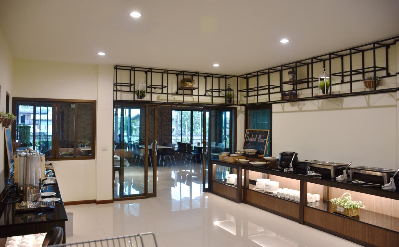 Golden Foyer Suvarnabhumi Airport Hotel 17