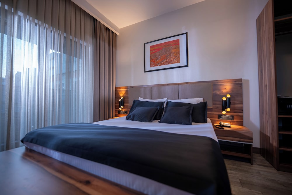 Mari Suites Hotel 15