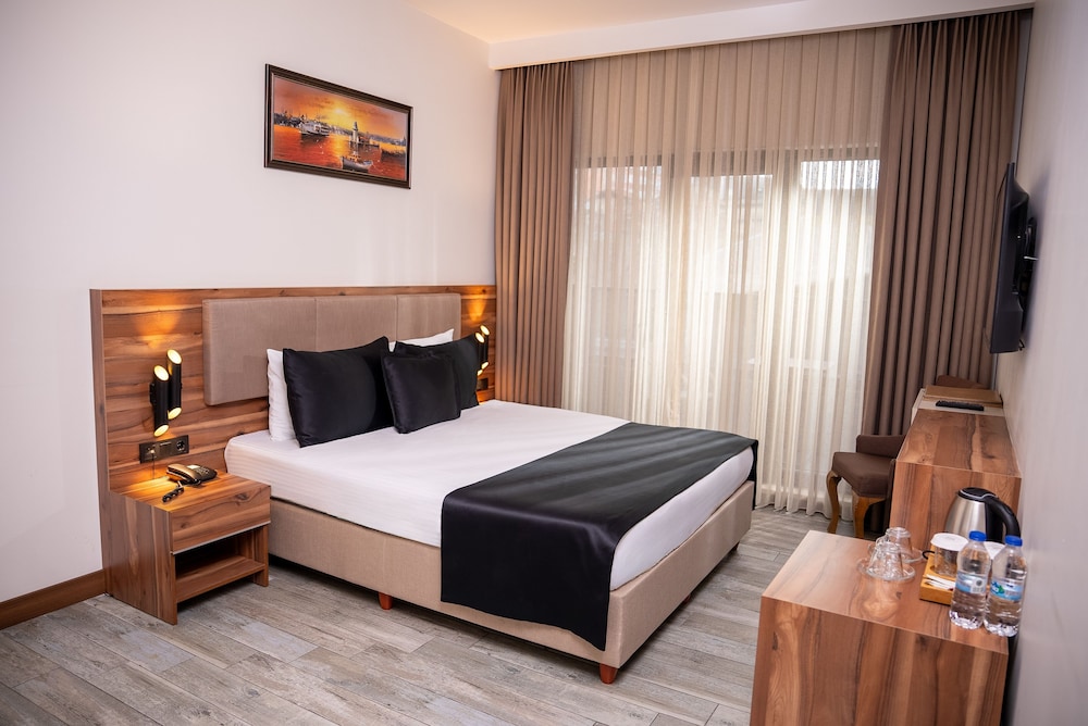 Mari Suites Hotel 22
