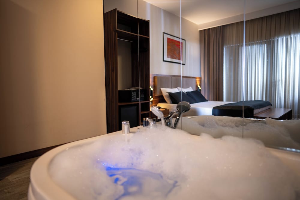 Mari Suites Hotel 20
