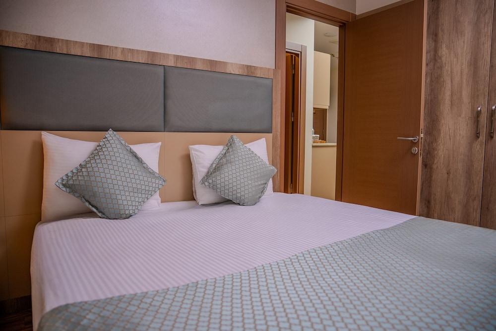 Mari Suites Hotel 12
