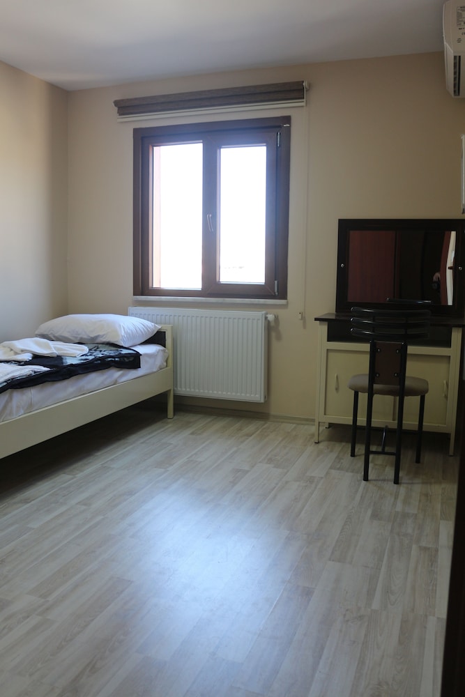 Beyoglu Huzur Hotel 14