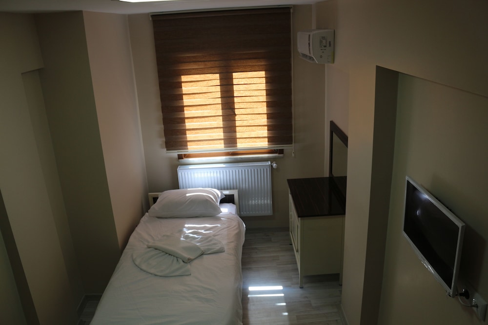 Beyoglu Huzur Hotel 19